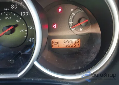 2010 Nissan Versa 1.8Sl z USA, uszkodzony, nr VIN 3N1BC1CP7AL393095